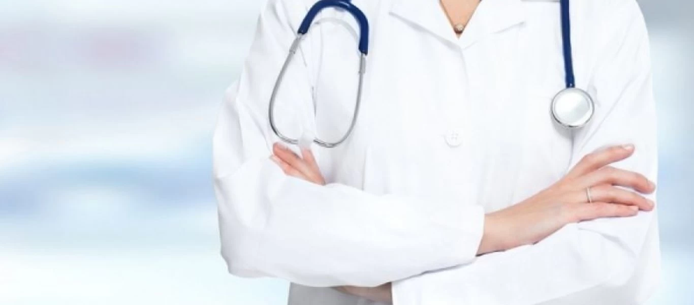 Σάλος στη Βραζιλία με γιατρό που κρατούσε σακούλες με ανθρώπινο λίπος και χόρευε στο ΤikΤok (βίντεο)